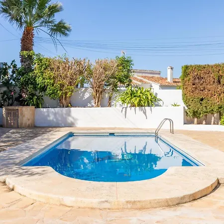 Vila Castells - Grupo Turis Villa